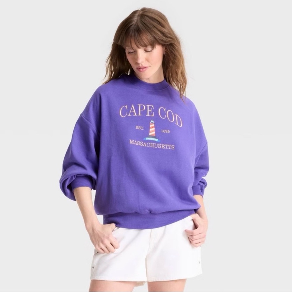 NWT Cape Cod Purple Mass. Sweatshirt EST 1639 Lighthouse Embroidered Size Medium